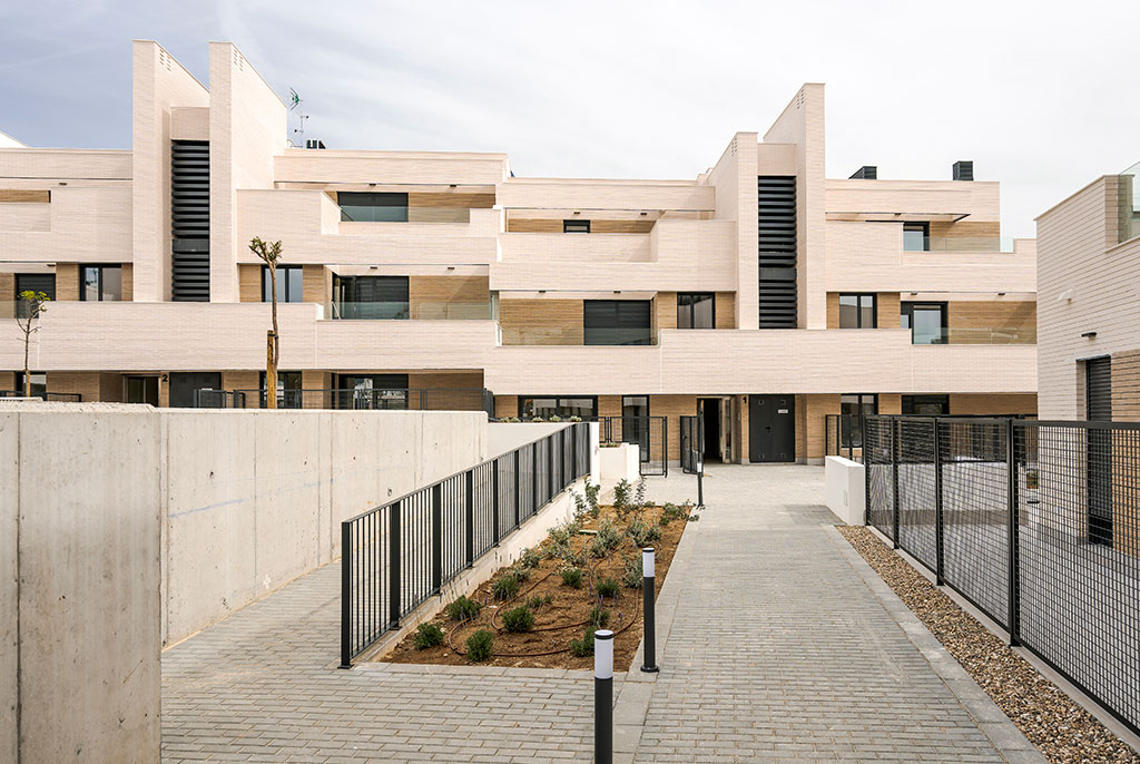 AEDAS Homes entrega sus revolucionarias viviendas híbridas en Córdoba en el proyecto Eida