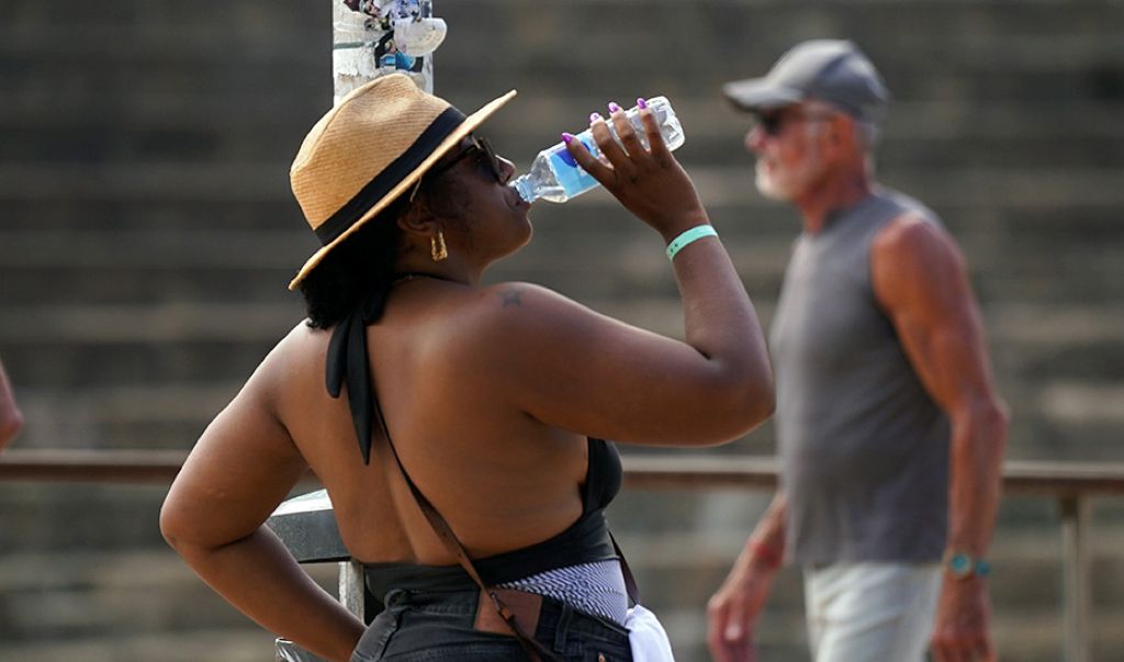 La EMA insiste en una buena hidratación ante el aviso rojo por calor en dos provincias andaluzas este martes