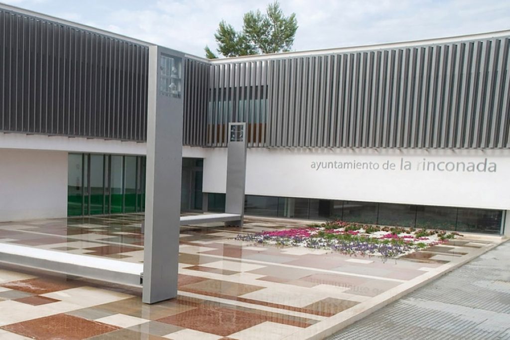 La Rinconada suma 1,6 M€ al presupuesto de 2026 para programas de empleabilidad, refuerzo de servicios públicos, planes estratégicos y proyectos plurianuales