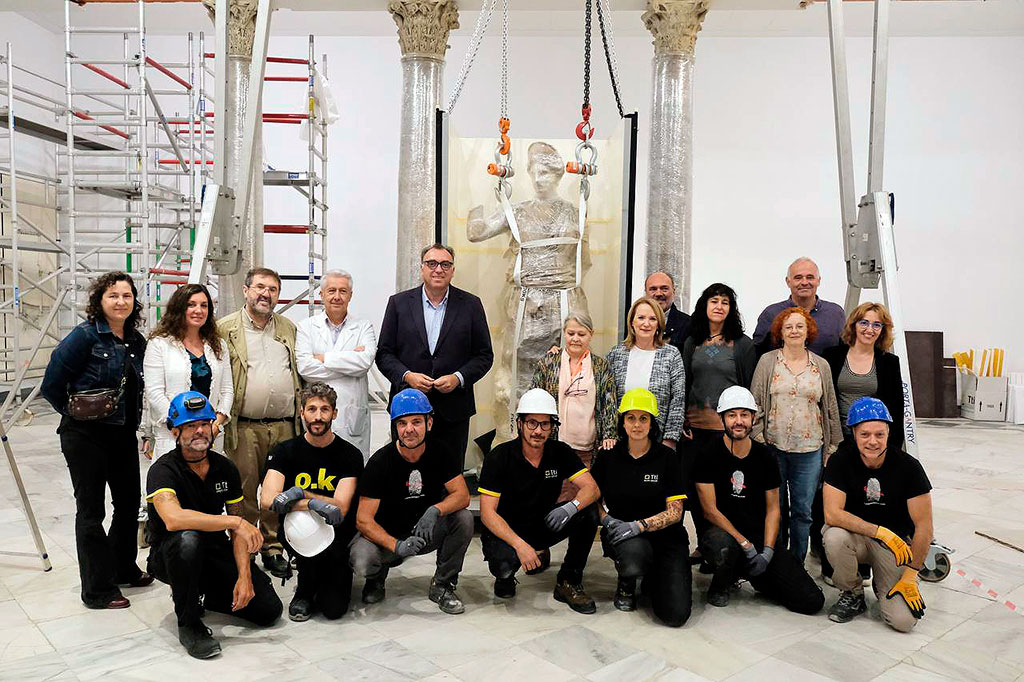 El Arqueológico de Sevilla culmina el proceso de evacuación de sus fondos con el traslado de las grandes esculturas de Venus, Mercurio y Diana