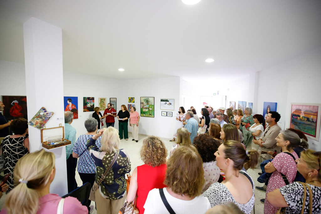 Mairena del Aljarafe exhibe el talento local en las exposiciones de los talleres municipales