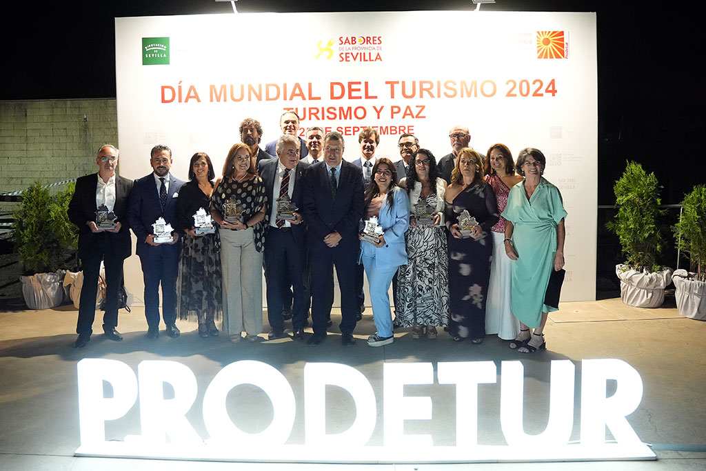 La Diputación de Sevilla celebra el Día Mundial del Turismo reconociendo a los que le dan “un valor añadido” al sector