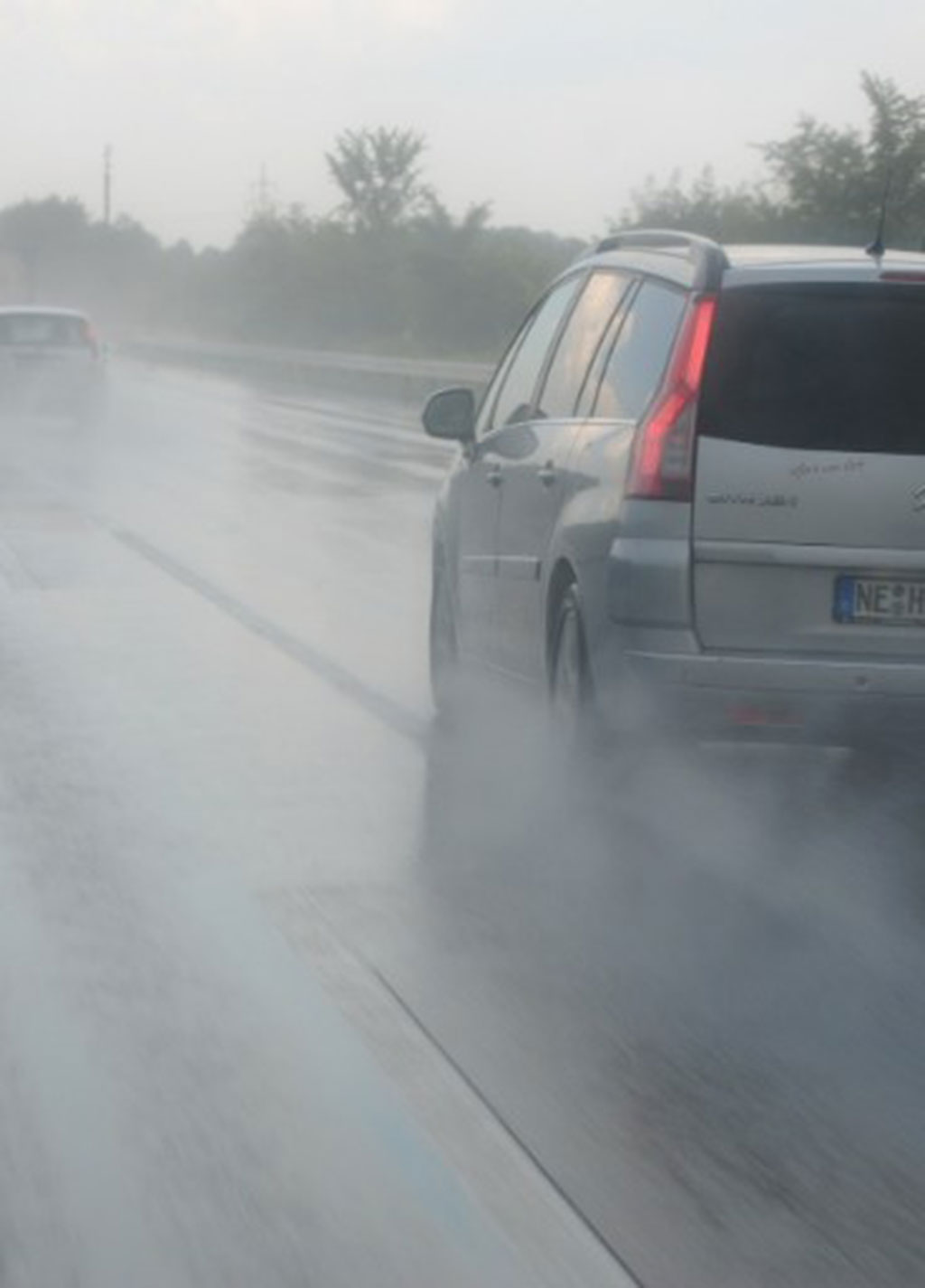 Suspenden las clases en las provincias de Sevilla, Cádiz y Huelva por la alerta naranja por precipitaciones 