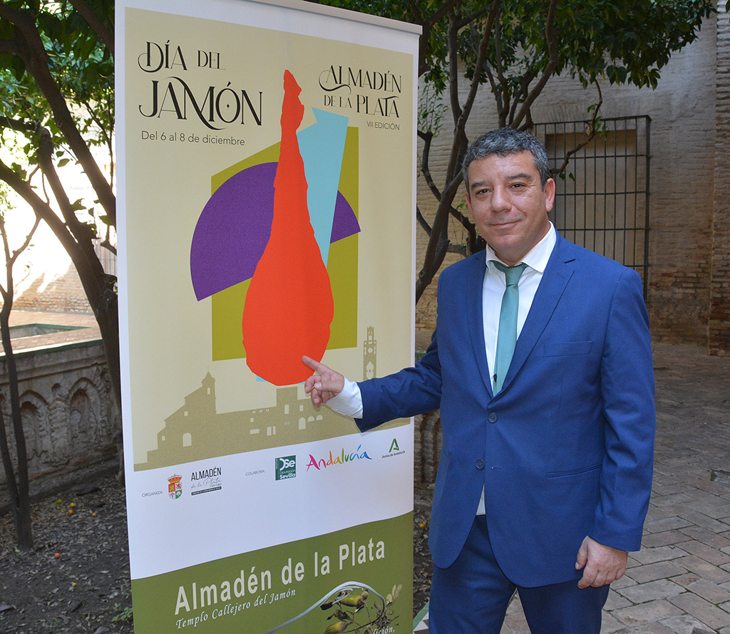 Raigada: “Almadén es un paraíso natural para los que viven en la ciudad y el Día del Jamón es una oportunidad para conocerlo”