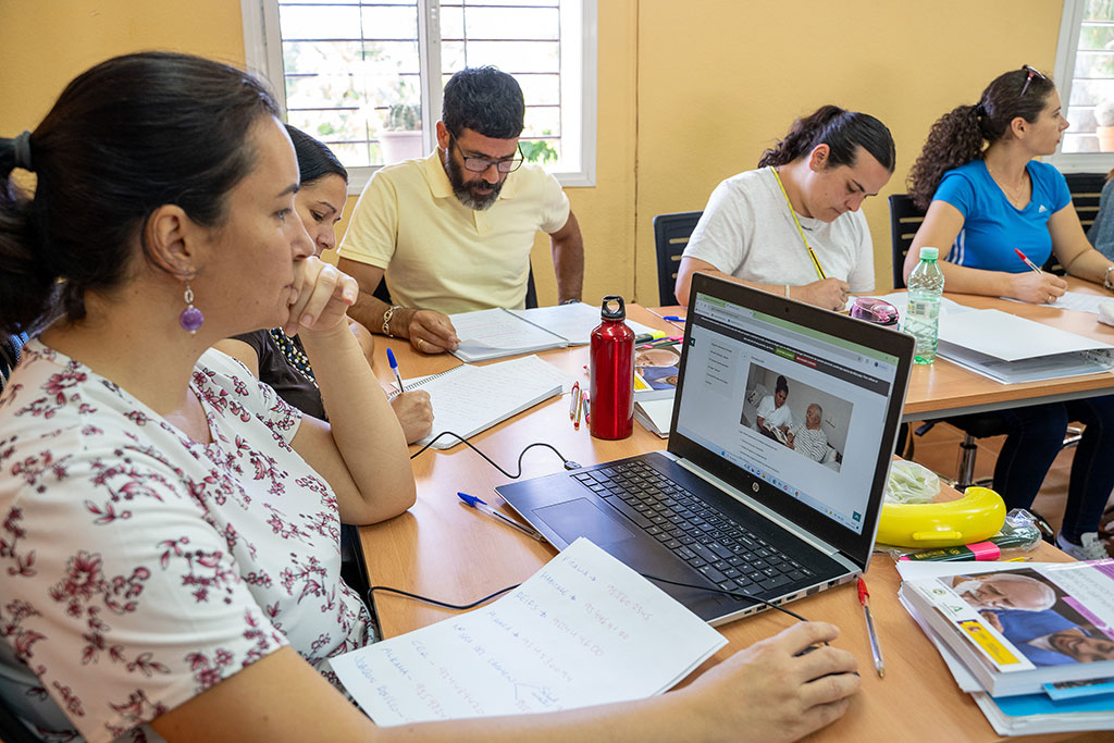 Mairena lanza el programa Fórmate 2025 con 15 cursos novedosos iniciales